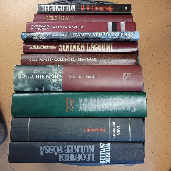 Kirjoja Hietamies