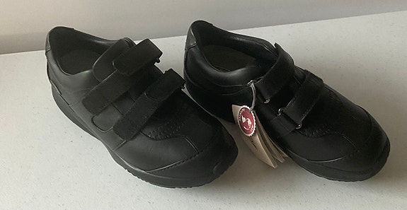 Naisten MBT-kengät, koko 37, uudet