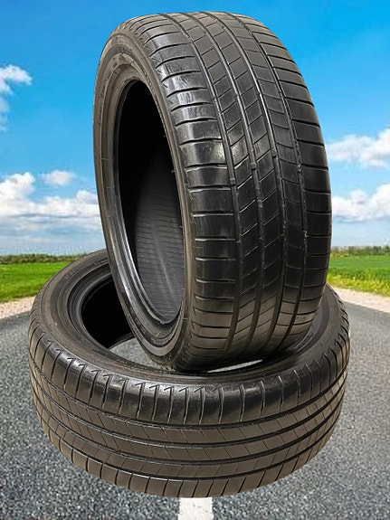 Kesärenkaat Bridgestone Turanza T 005 DOT 2021 255/45 R18 103 H H 103