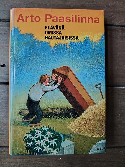 Arto Paasilinnan kirjoja