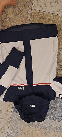 Hh takki vähän käytetty