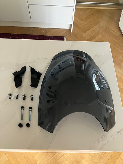 BMW tuulilasi R 12 / R 12 9T