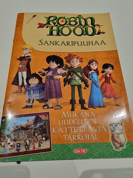 Robin Hood puuhakirja