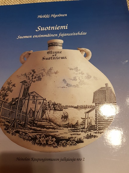 Suotniemi - Suomen ensimmäinen fajanssitehdas.