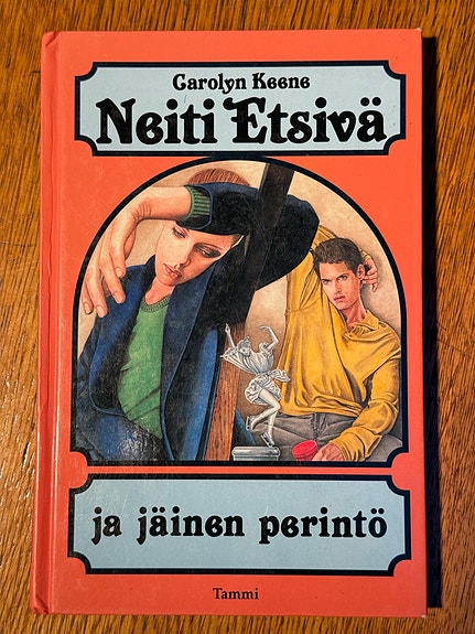 Carolyn Keene Neiti Etsivä ja jäänen perintö Kirja