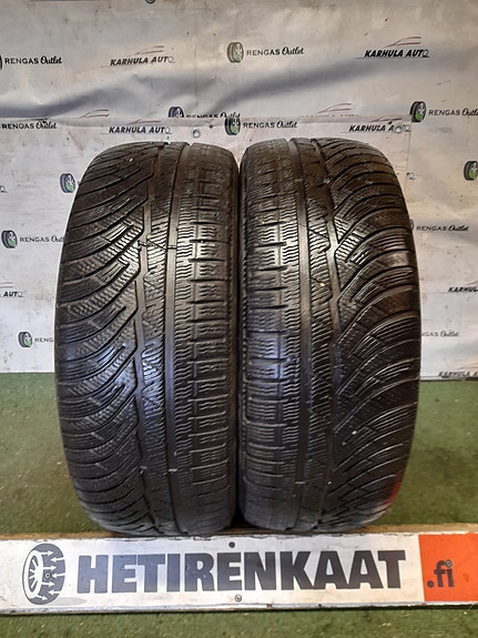 225/45 R18" Käytetyt Kitkarenkaat