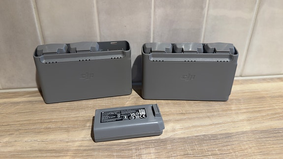 Product image 1 of 3