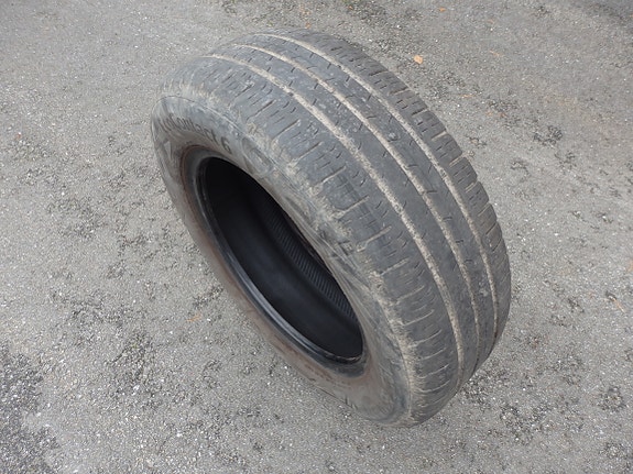 Yksi käytetty Continental 195/65R15 kesärengas nyt halvalla