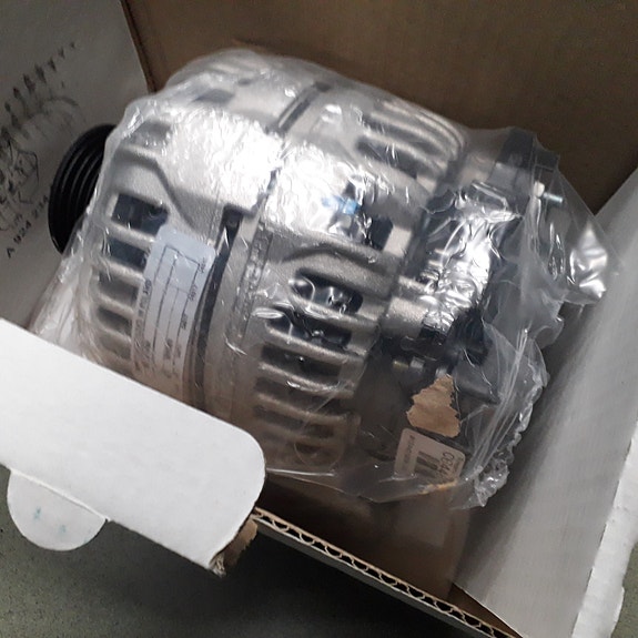 Laturi Opel Astra-H / Zafira-B / Signum / Astra-G / Vectra-C / Corsa-C