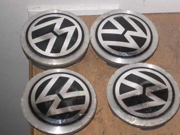 VOLKSWAGEN VANTEIDEN KESKIÖKUPIT