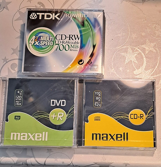 CD.DVD Levyjä