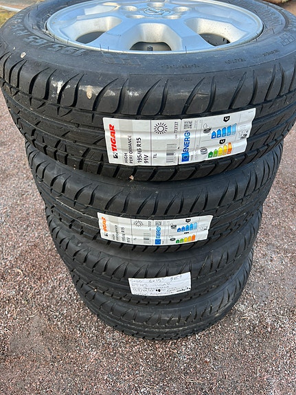 5x110 ja 4x100 OPEL Sarjoja KLIKKAA KUVAA LISÄTIETOJA !