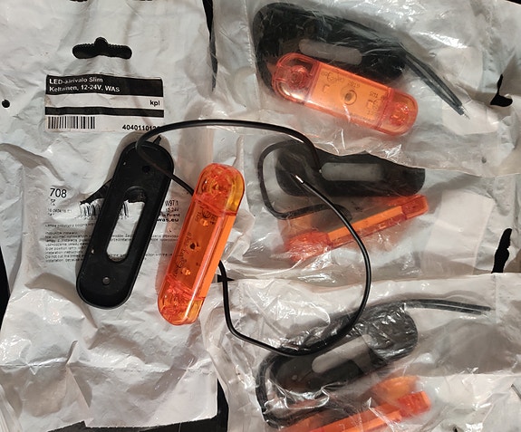 LED Äärivalot 4kpl E-Hyväksytty - Slim 3-LED 12-24V