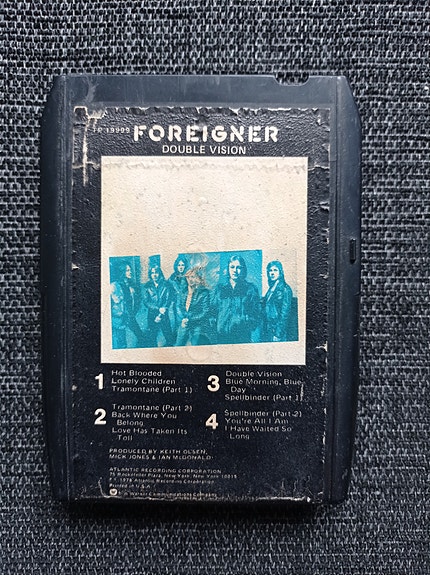 Foreigner Double Vision 8-raita kasetti