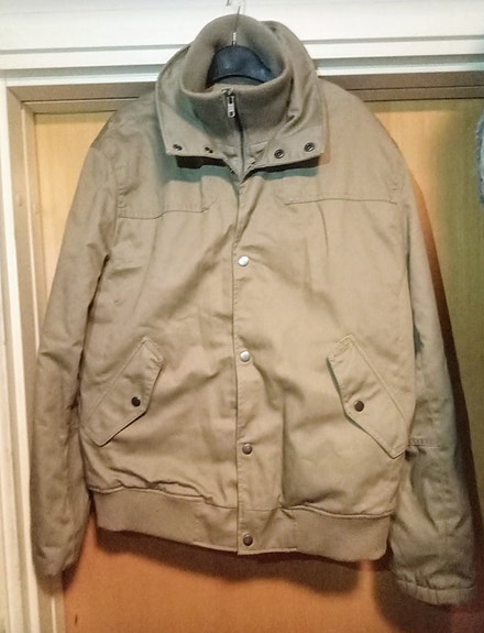 Miesten syys- ja talvitakki, koko 52, merkki H&M