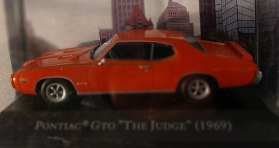 Pienoismalli Pontiac GTO The Judge 1969   1/43