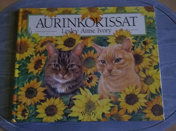 WSOYN Kissa kirja