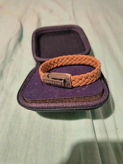 Tommy Hilfiger-rannekoru