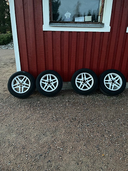 BMW vanteet kesärenkailla