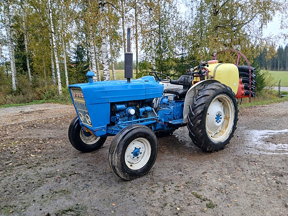 Ford 3000