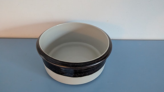 Arabia Karelia Uunikulho / Kulho (1970-1986, Anja Jaatinen-Winqvist)