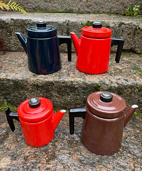 Pehtoori pannut,design Antti Nurmesniemi