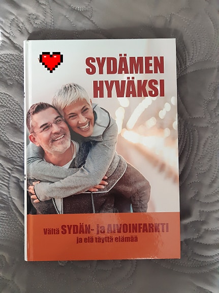 Sydämen hyväksi Kirja