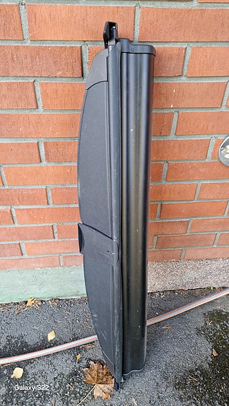 MB C-sarja S204 tavaratilan suojapeite / verkko (2012)