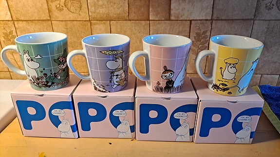 Arabian POP muumimukit sisältää postit