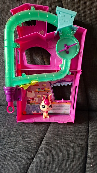 Littlest Pet Shop talo + Pets hahmo