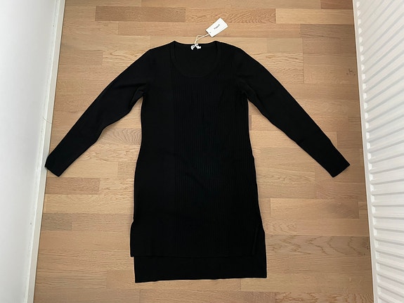 Filippa K neule, koko L, UUSI!
