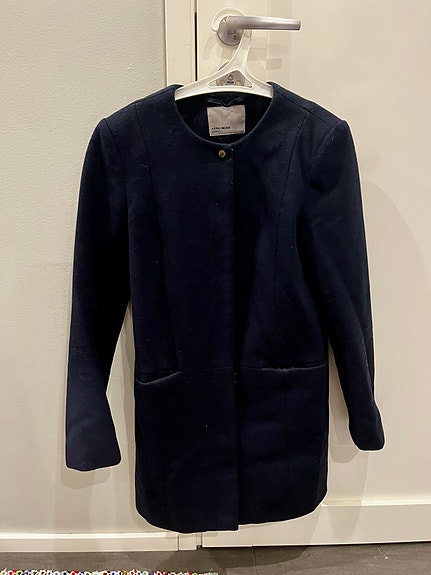 Vero Moda tummansininen villakangastakki