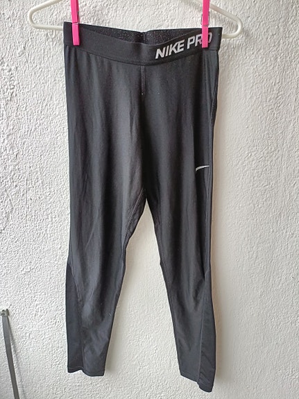 Nike Pro mustat urheilu legginsit, XS/S