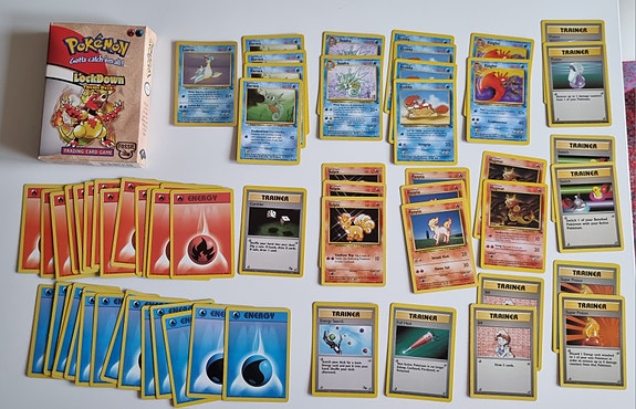 ポケモンカードゲーム Pokemon LockDown Theme Deck FOSSIL Opening a Lockdown Theme Deck! Pokémon Fossil Set - YouTube