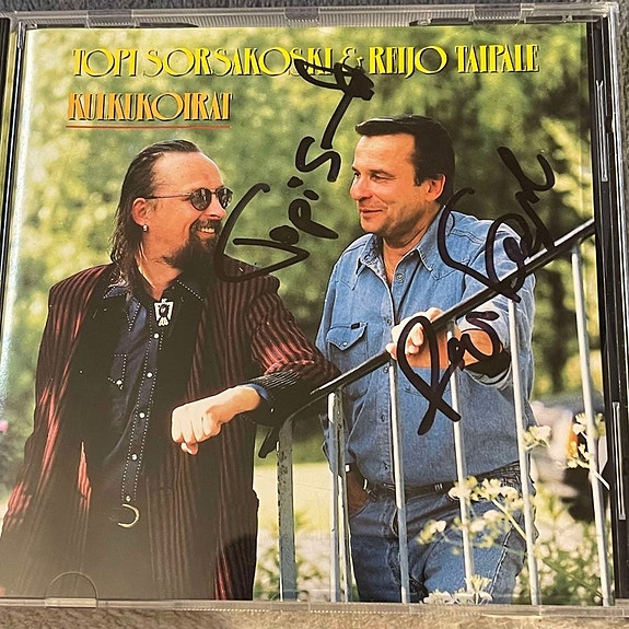 Topi Sorsakoski & Reijo Taipale - Kulkukoirat cd nimmareilla