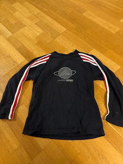 Adidas paita