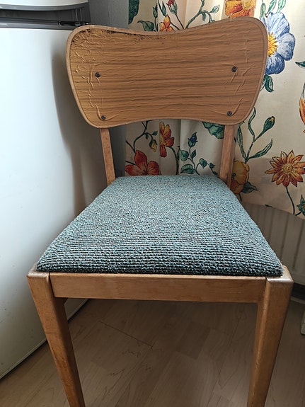 Upea vintage tuoli etusijalla nouto