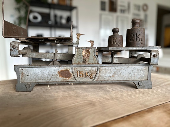 Vanha vintage Aura 15kg vaaka
