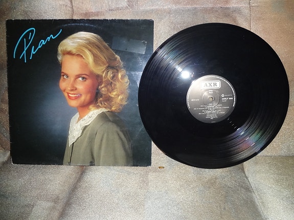 Pia (Nykänen) LP