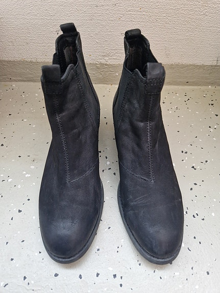 Vagabond bootsit, 37