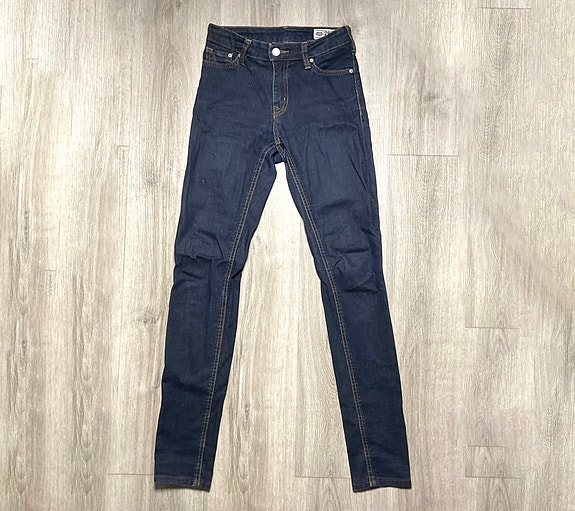Crocker tummansiniset farkut koossa 26/32 Crocker navy blue jeans in size 26/32