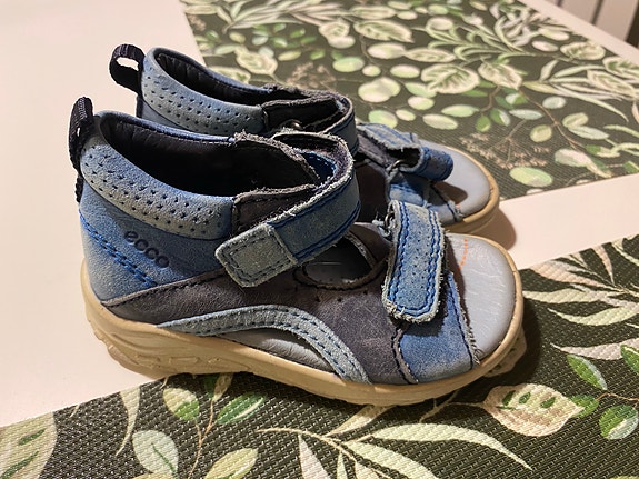 ECCO lasten sandaalit koko 22 unisex sininen