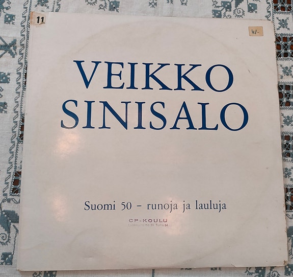 Veikko Sinisalo: Suomi 50. Runoja ja lauluja