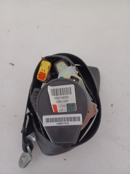 Skoda Octavia 2010-2013 Turvavyö vasen etu 1Z0857701C HCP