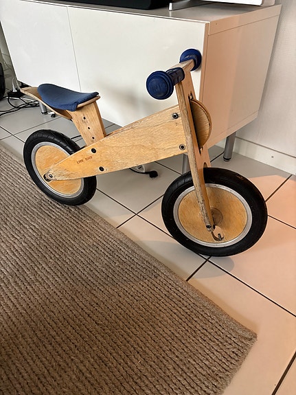 Product image 1 of 6