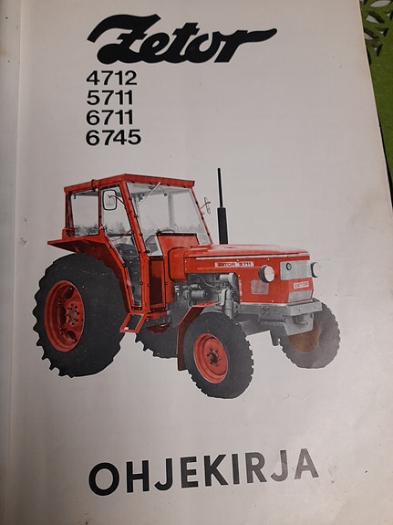 Zetor Traktori ohjekirja