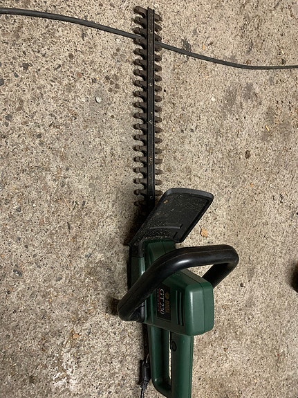 Black&decker pensasleikkuri