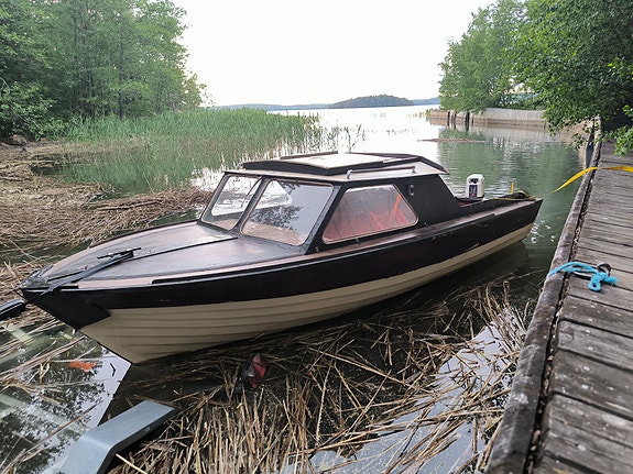 Vanha puuvene