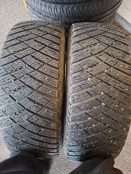 215 60 17 nastarenkaat