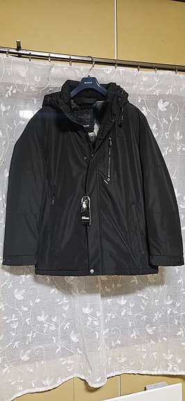 Product image 1 of 4